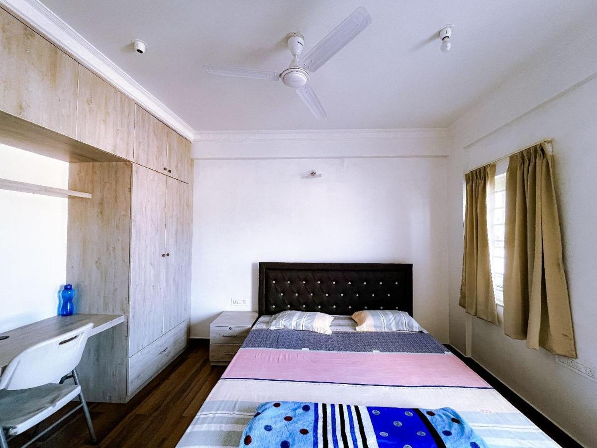 Rvr Abode -Private Rooms Bangalore Bagian luar foto